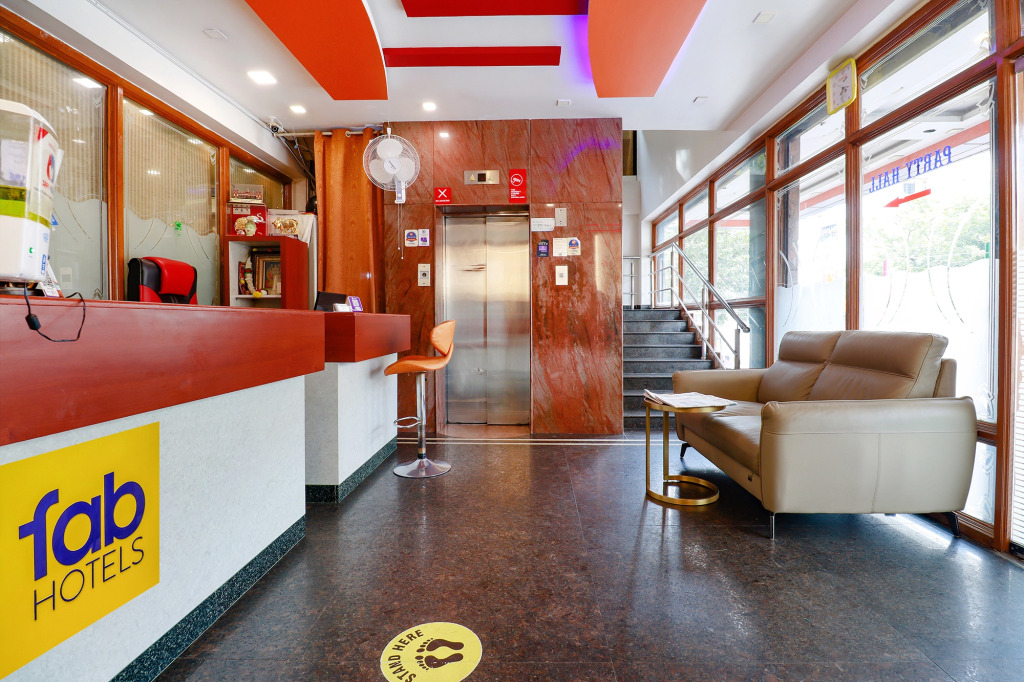 Hotel Shivaals Residency