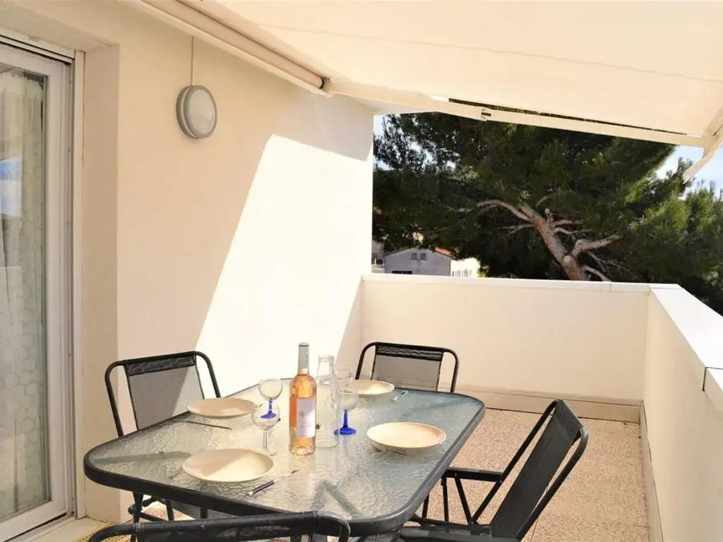 Appartement Le Lavandou, 2 pièces, 4 personnes - FR-1-251-122