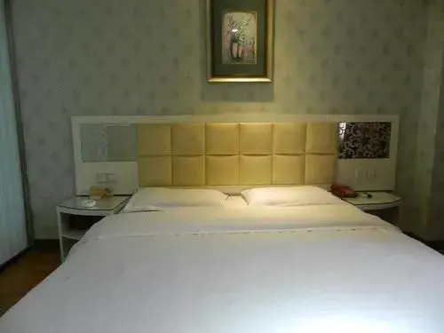 Wuhan Feitai Business Hotel