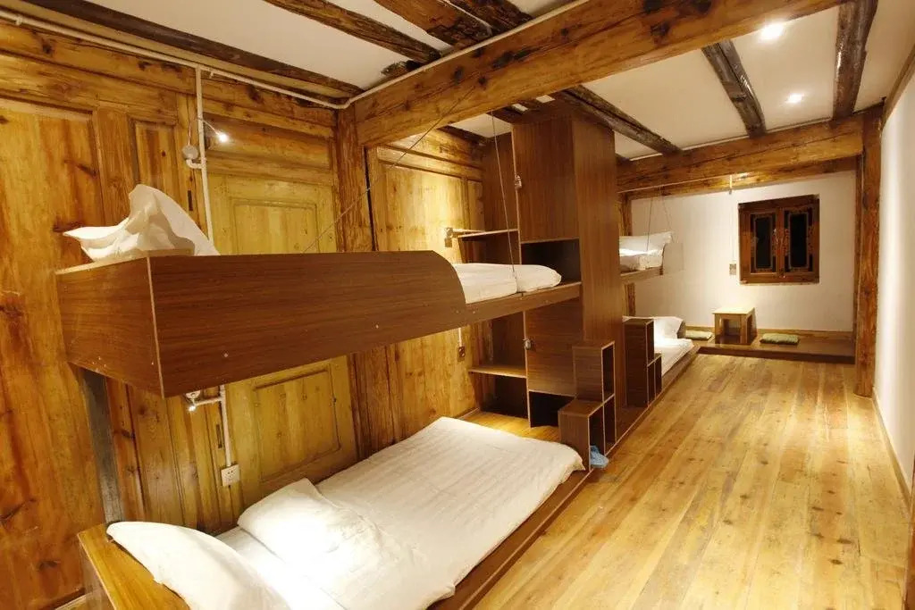 Deep Alley Youth Hostel