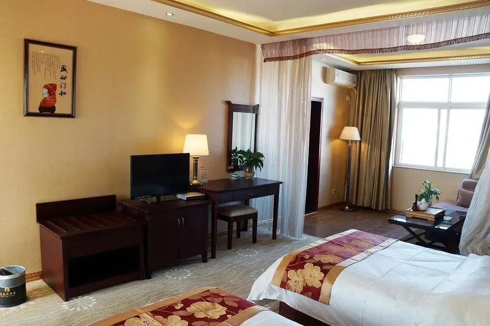 nayanhotel(弥勒南焱大酒店)