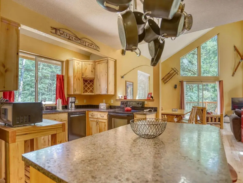 Salmon River Chalet