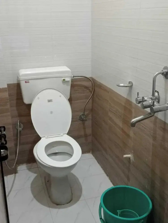Hotel Basera