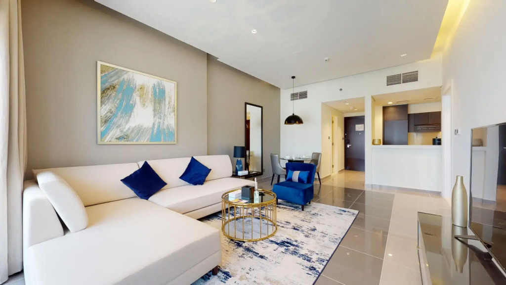 Business Bay -  Damac Majestine Tower 1818