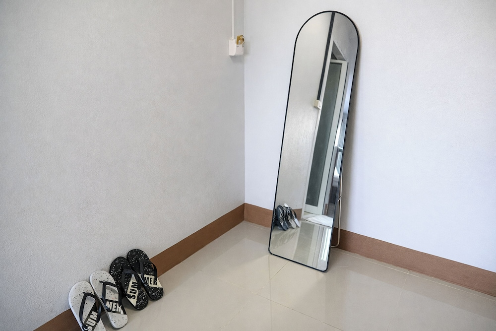 B&T Hostel