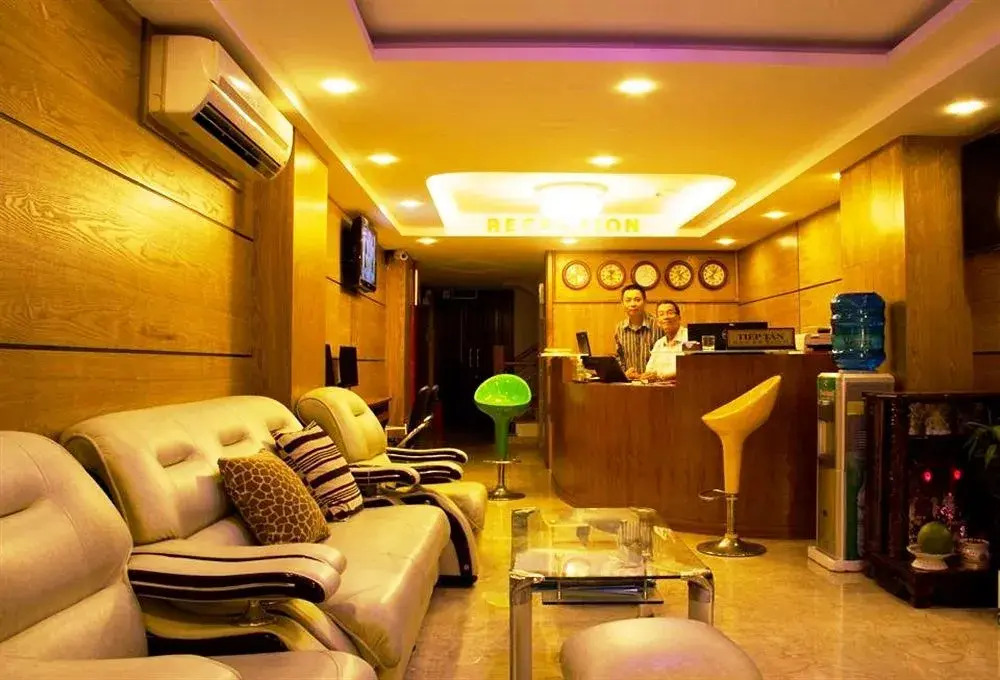 Modern Sky Hotel