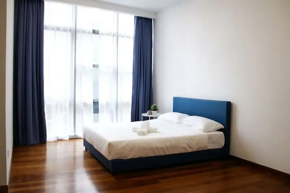 Victoria Home Azure Residence