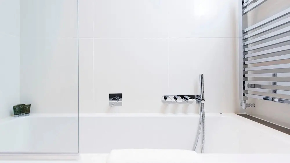 Lovely 2BR flat in West London