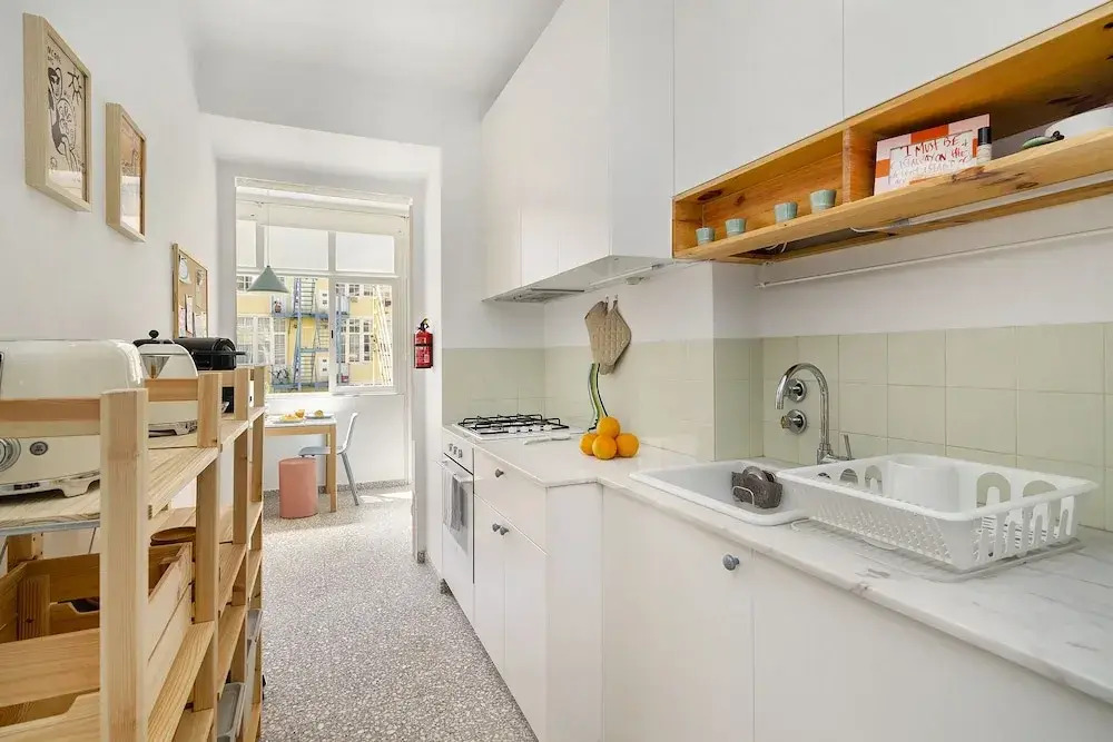 Lisbon Urban Chic: Great For D Nomads & R Workers