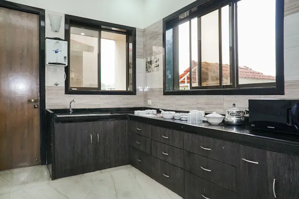 OYO 19519 Home Exotic 4BHK Villa Tungrali