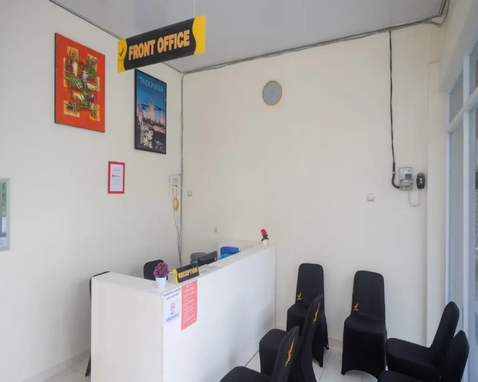 RedDoorz near Terminal Bus Purwokerto