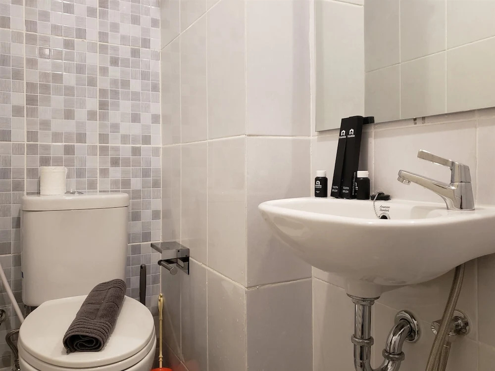 Fancy And Nice Studio At Tokyo Riverside Pik 2 Apartment