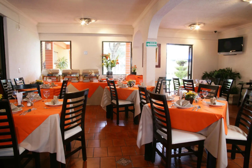Hotel Puerta Del Sol Guadalajara