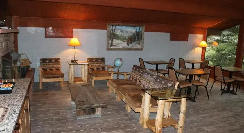 Columbine Inn