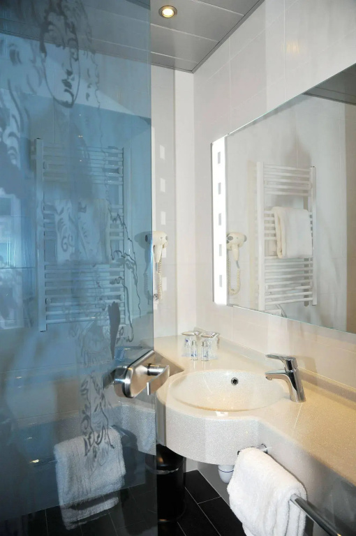 B&B HOTEL Colmar Liberté 4 étoiles