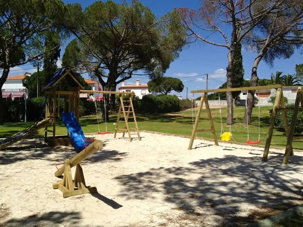 Apartment with One Bedroom in Albufeira, with Shared Pool, Terrace And Wifi - 4 Km From the Beach