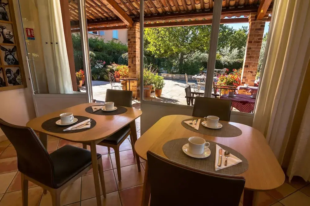 Hotel Les Restanques De Moustiers
