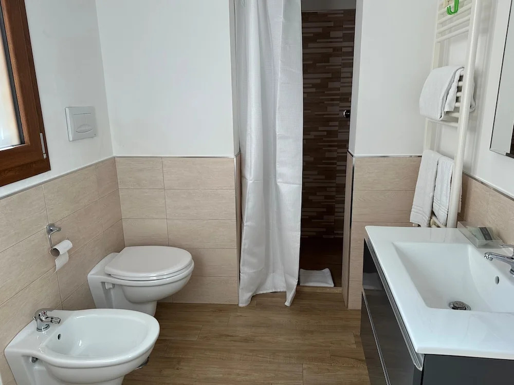 TOI Apartments
