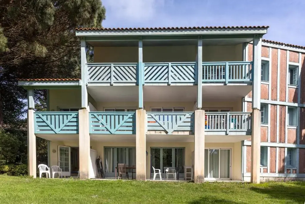 Puchouau Appartement en Rez Jardin