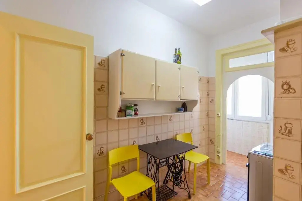Charming flat with 2 bedrooms on Lisbon's 7th hill