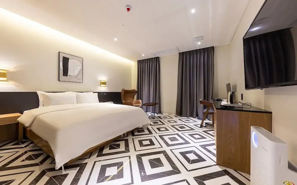 Cheongju The City Hotel