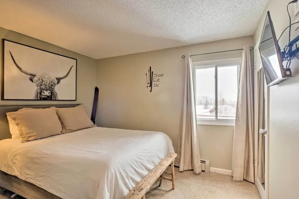 Walk to Lifts: Main Street Breck Condo w/ Mtn View