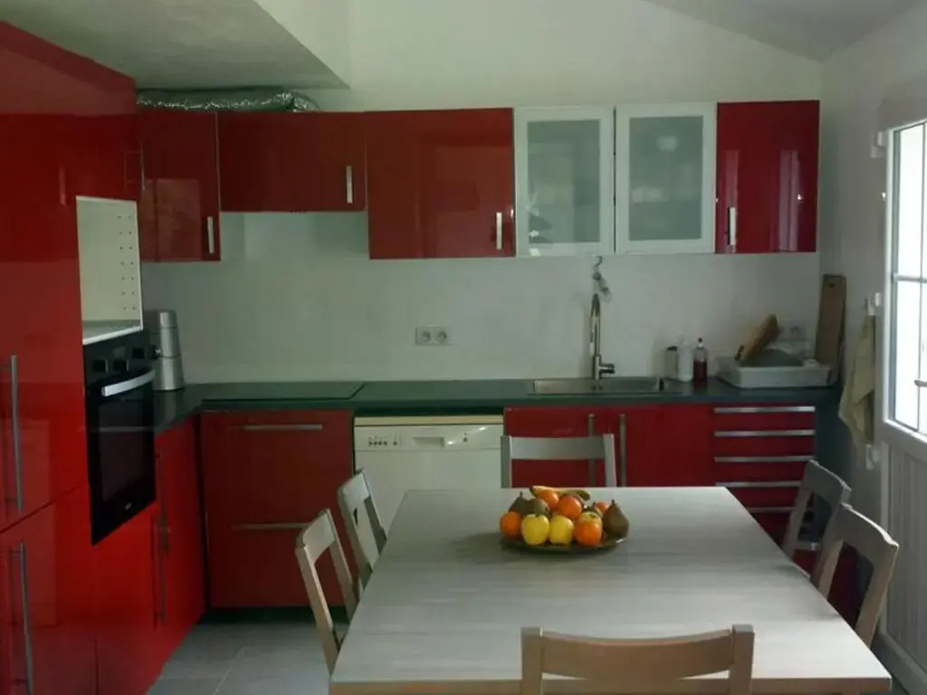Maison familiale spacieuse proche de Sauzon, avec jardin et terrasse - FR-1-418-8