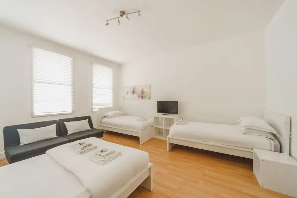 Large Studio Soho & Charing Cross Road