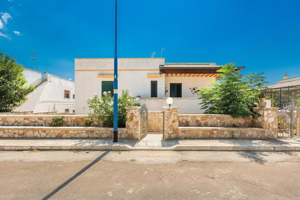 Villa Esador by BarbarHouse