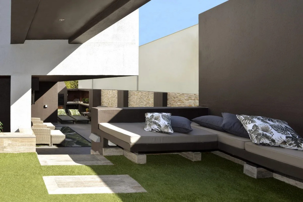 Le Petit Bijou Aparthotel