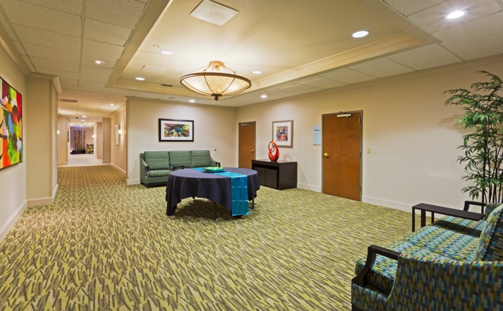 Holiday Inn Express Hotel & Suites New Tampa I-75 by IHG