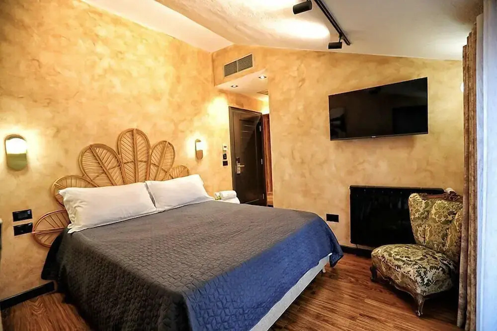 Hotel Labiatan