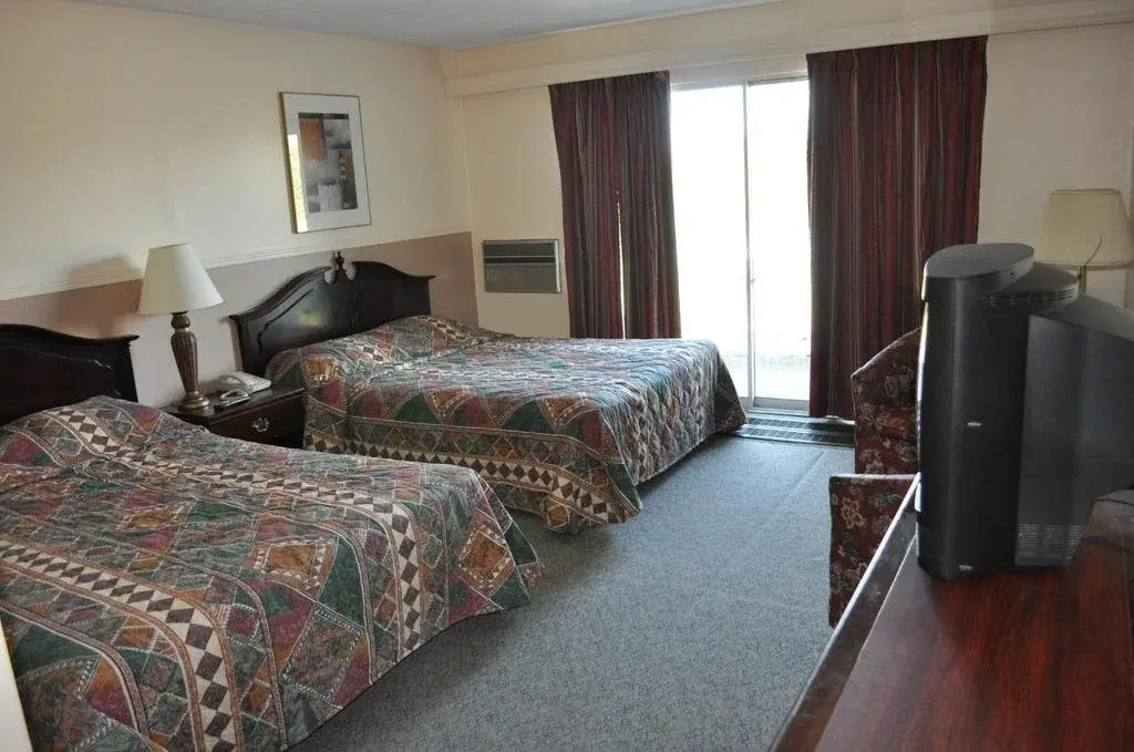 Cornwall Lodge
