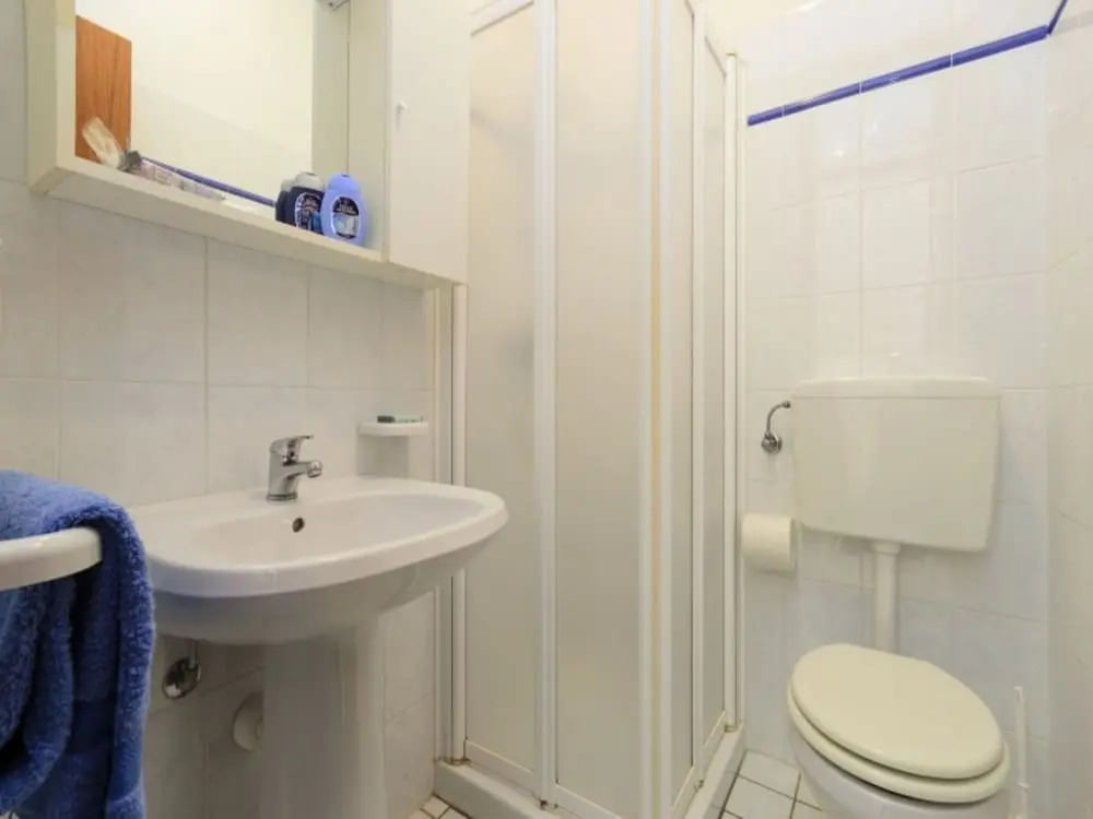 Charming Property With Shared Pool