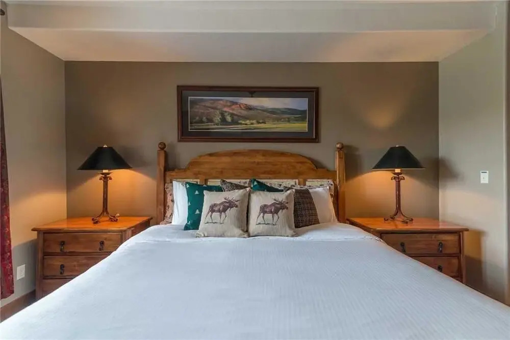 2211 Timberline Lodge, Trappeur's Crossing Apartment 1