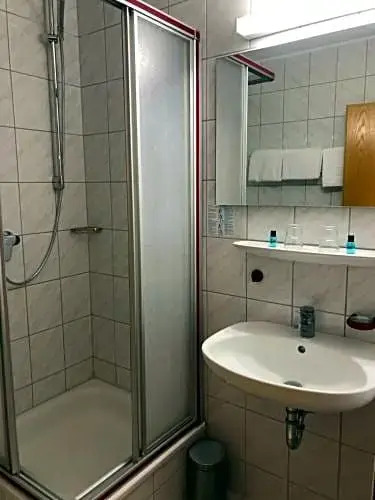 Hotel Rot
