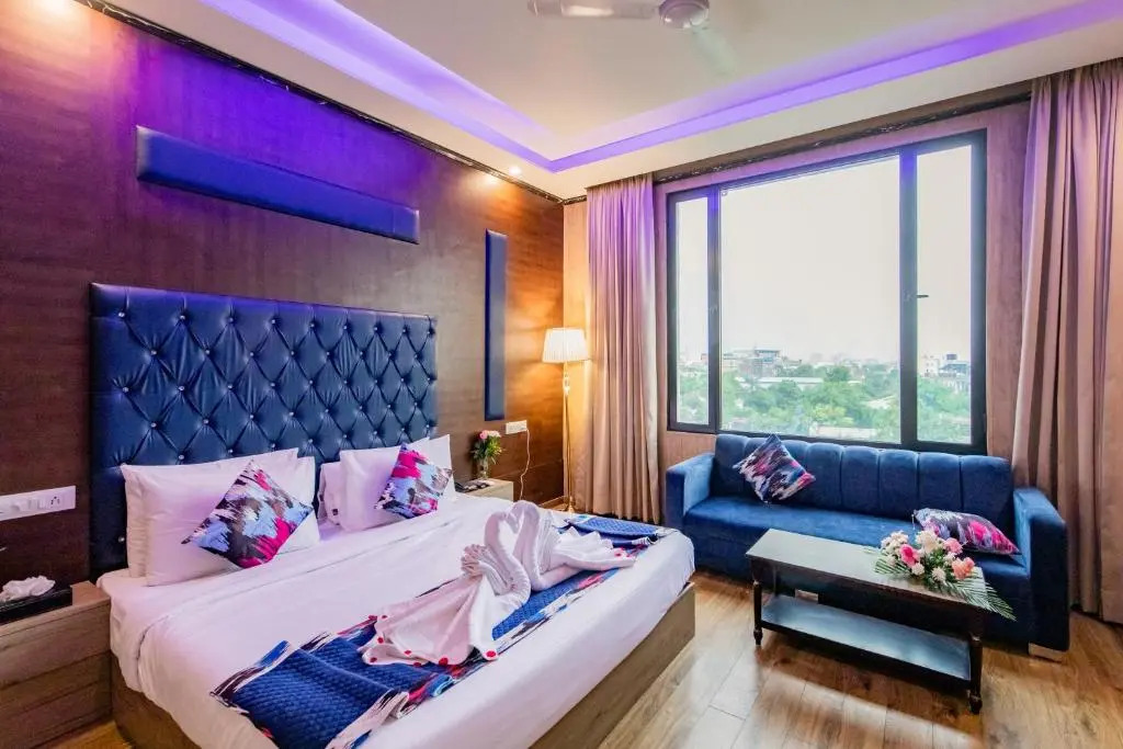 Foxoso Fiori - A Corporate Hotel