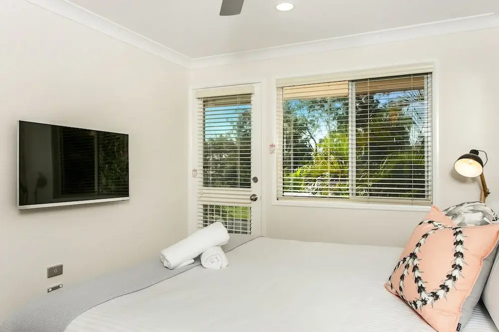 Tradewinds 4 - beachside 3 BR townhouse