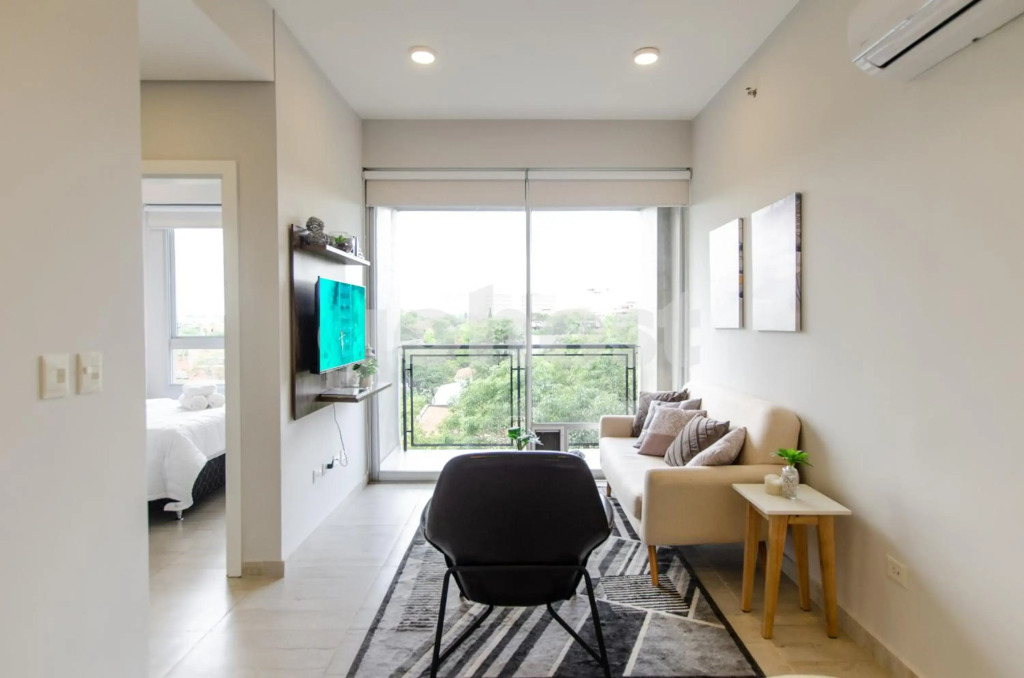 Modern apartment 700m from Shopping Mcal Lopez