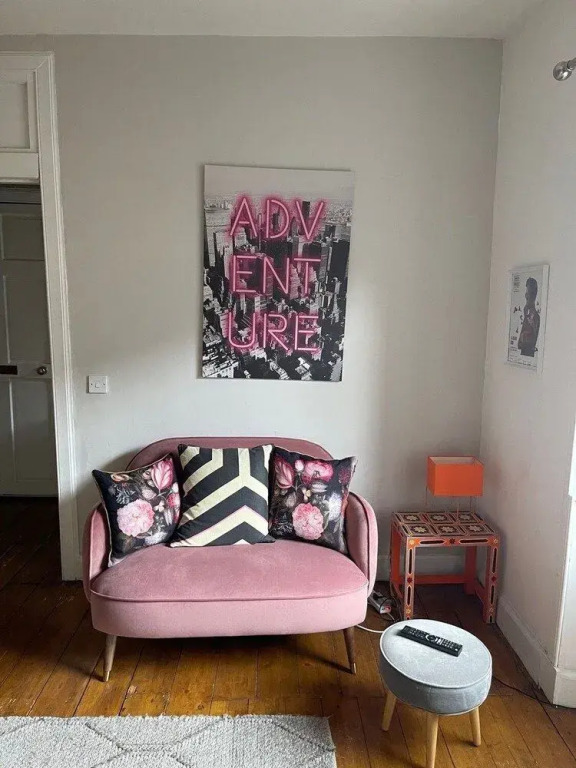 JOIVY Edinburgh Spacious Apartment - Royal Mile