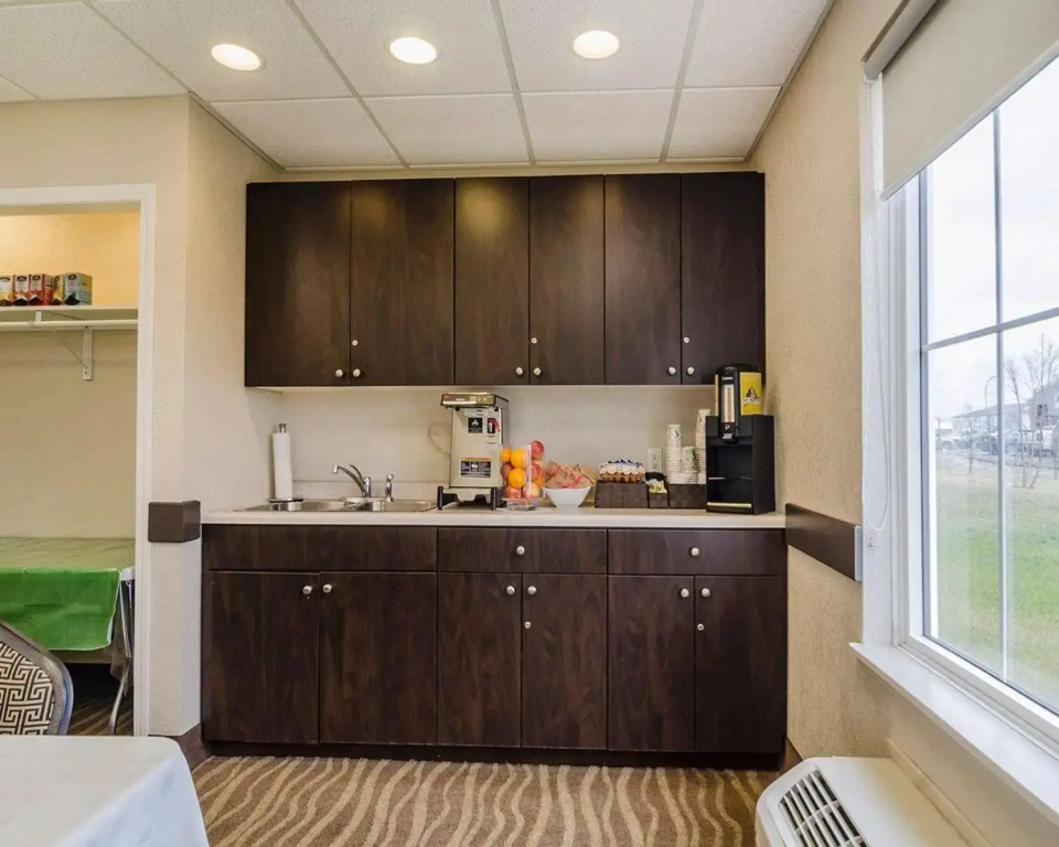 Travelodge Suites by Wyndham Estevan