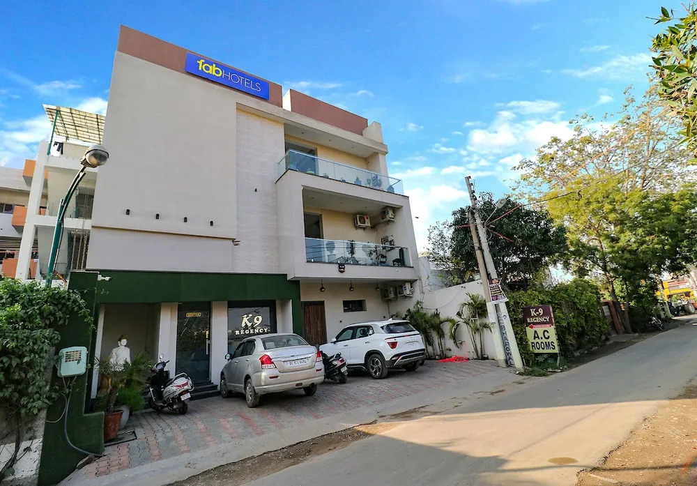 K9 Regency by OYO Rooms