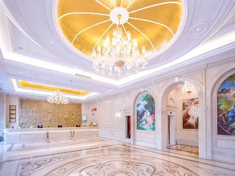 Vienna International Hotel (Wuhan Yangguang Yuhang)