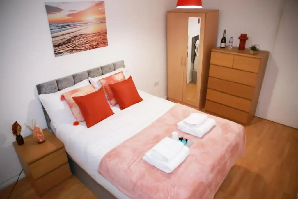 Lovely 2-bed Apartment in Harrow