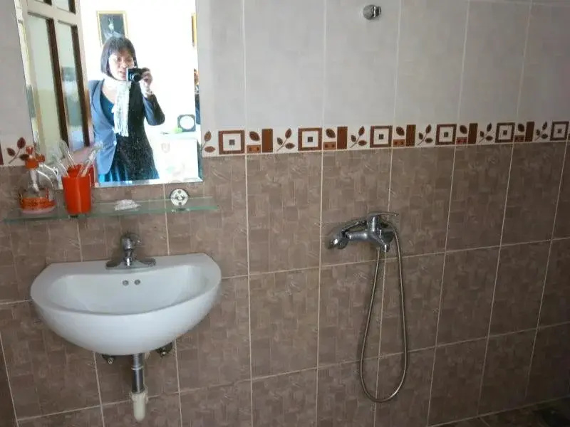 Tinh Tam Hotel
