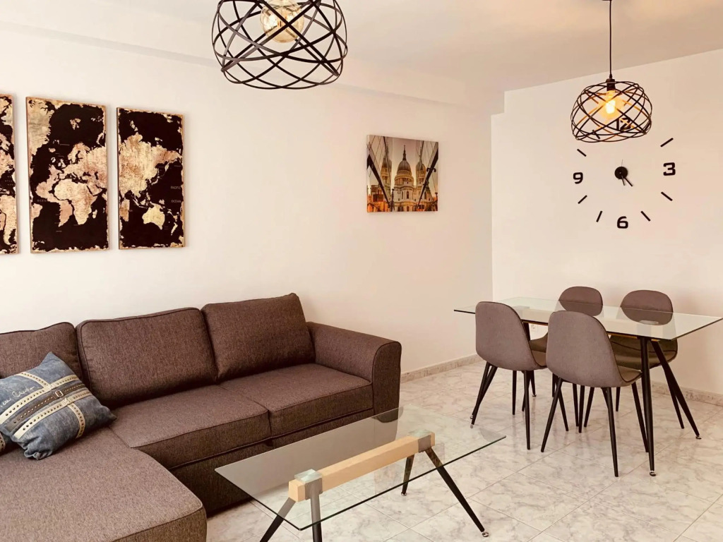 A&F Comfort Modern House