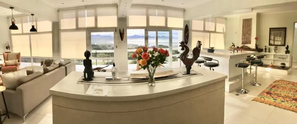 Lookout Lodge