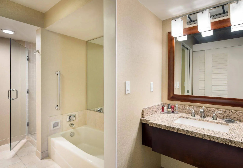 Newport Beach Marriott Bayview