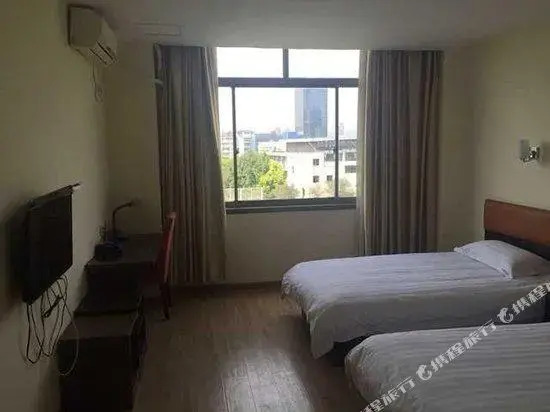 Xinyao Holiday Hotel