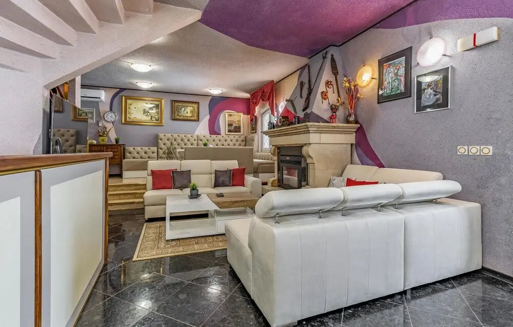 Beautiful Home In Medulin